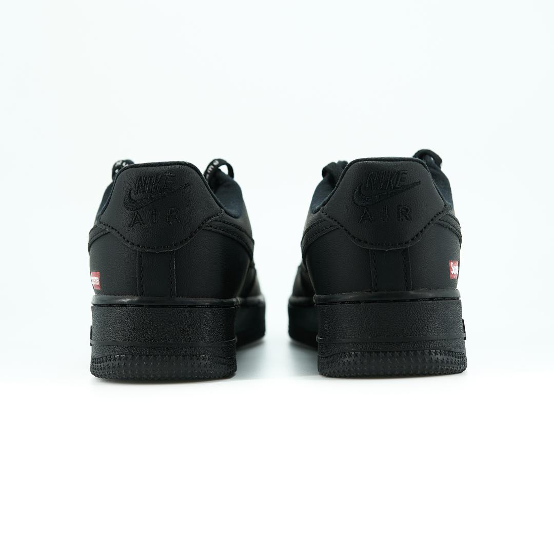 Nike Air Force 1 Supreme Black