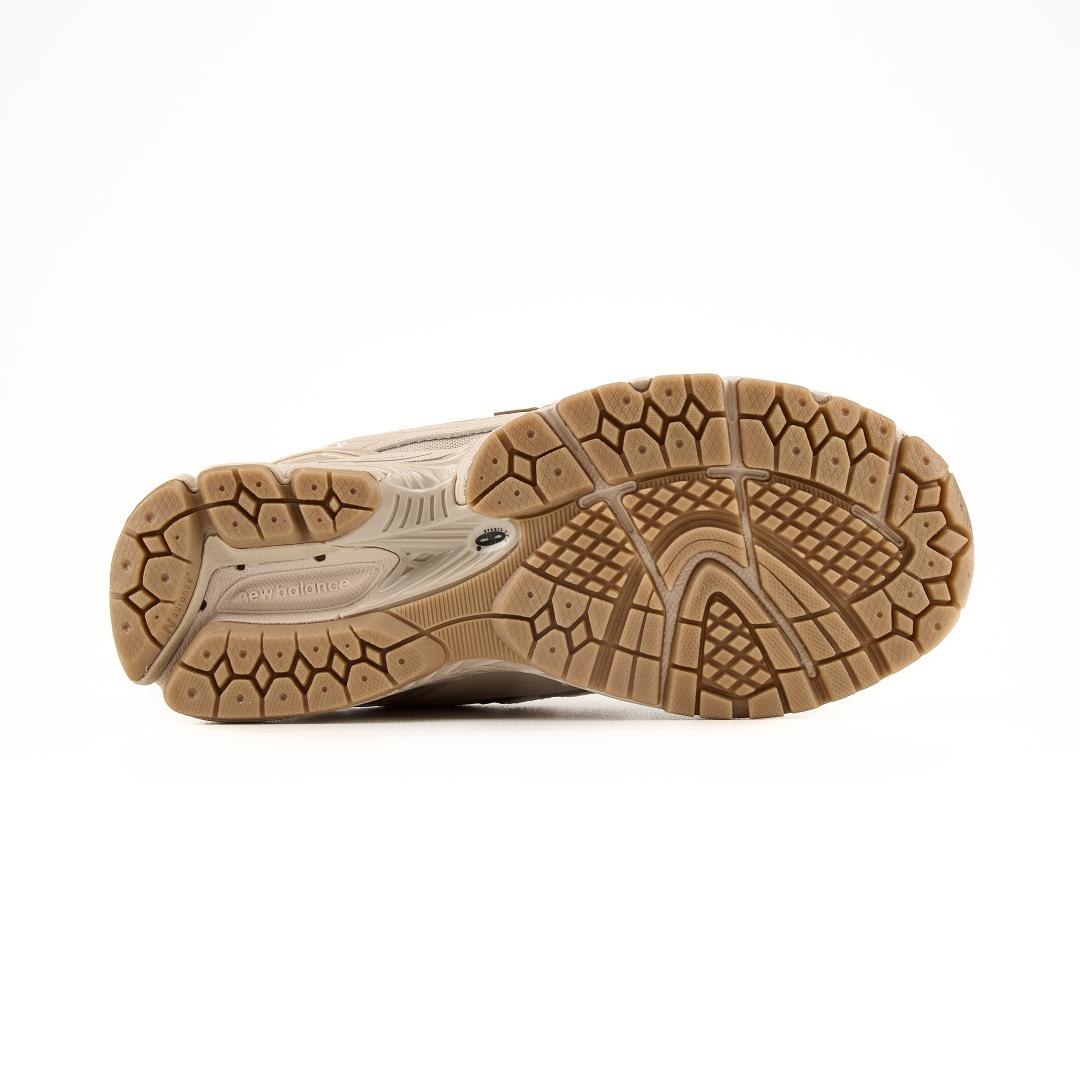 New Balance 1906R Beige Cordura